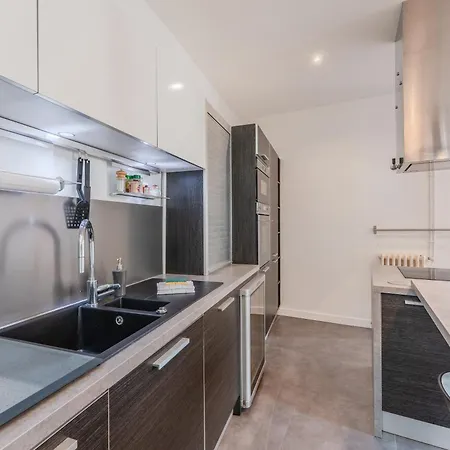 Helios - Elegant De 115 M² A *