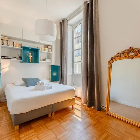 Apartment Helios - Elegant De 115 M² A Nantes
