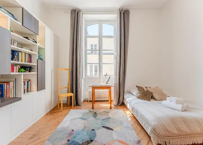 Helios - Elegant Appartement De 115 M² A Nantes Apartament